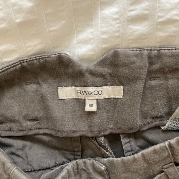 RW&CO, Paper Bag Shorts, Linen Blend, Belted, 00 - Picture 4 of 6